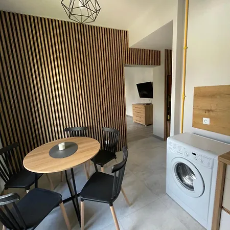 Przystanek - Komuny Paryskiej 3 Karpacz