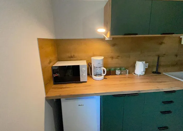 Przystanek - Komuny Paryskiej 3 Apartament